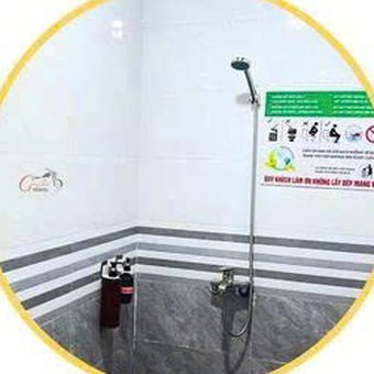 Phòng tắm nóng lạnh